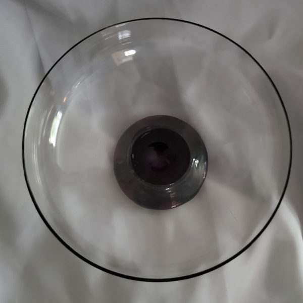 Mid century art glass, amethyst glass bowl - Image 2