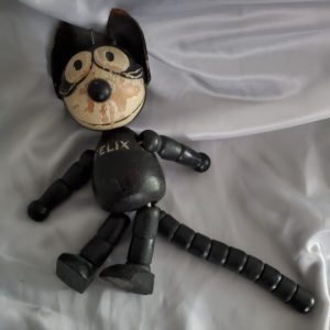 Wood Felix the cat antique toy with articulated limbs from 1922 Rare