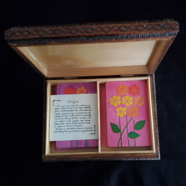 Tatra Mountain playing card wood carved box with complete original cards, Poland - Image 5