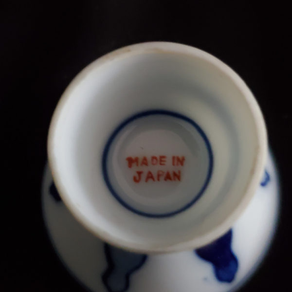 Mid century blue and white sake set with bottle 6 cups Japan - Image 3