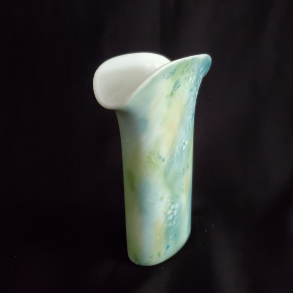 Porcelain vase hand painted by Lorna Maclaren, Ottawa - Image 5