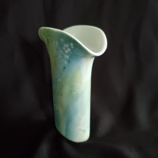 Porcelain vase hand painted by Lorna Maclaren, Ottawa - Image 6