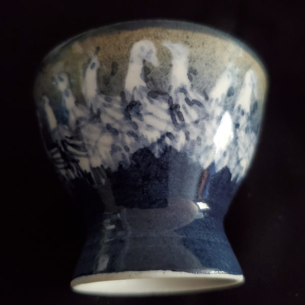 Kinichi Shigeno Sake decanter bottle and two cups - Image 2
