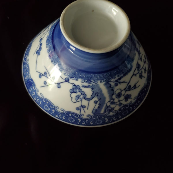 Vintage porcelain bowls with Japanese plum blossom pattern, Japan - Image 5