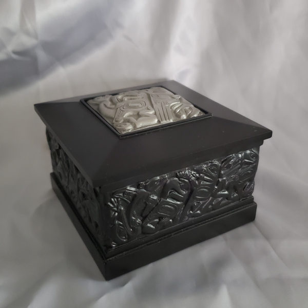 Haida box